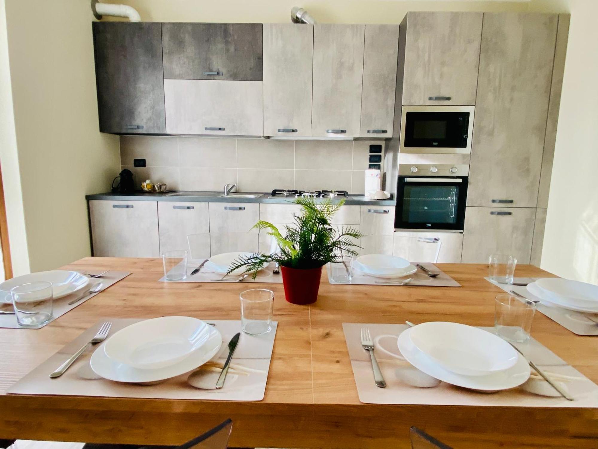 Elegante Appartamento Tre Amis - Doppio Garage & Free Wifi - Ac Centallo Exterior photo